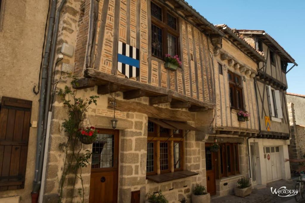 Gite Bin Benaise Draps Et Serviettes Compris Pamproux Kültér fotó
